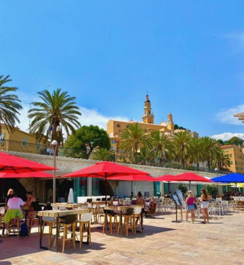 Menton, Centre Historique, Vue Mer Exterior photo