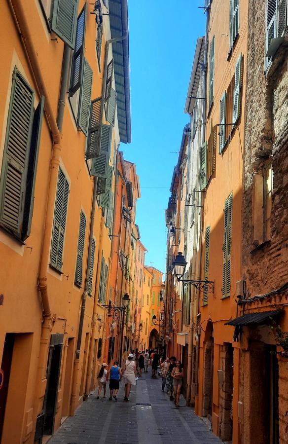 Menton, Centre Historique, Vue Mer Exterior photo